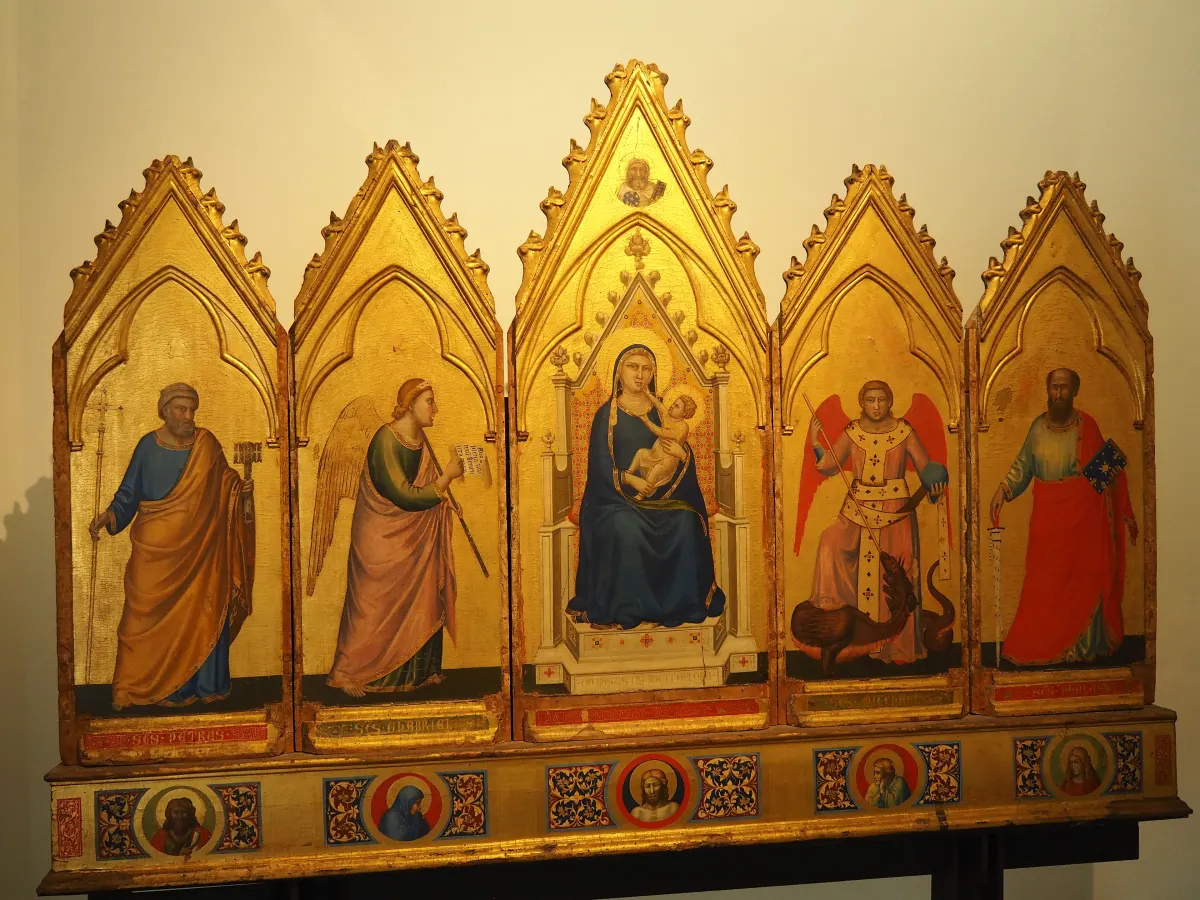 Polyptyque de Giotto à fond d’or, Vierge à l’Enfant entourée de saints